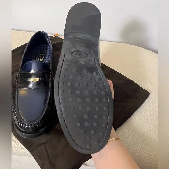 Tod's - Leather penny loafers - Picture 10 of 11